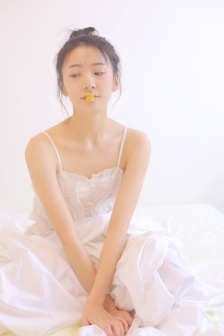 快穿之躺赢的女配